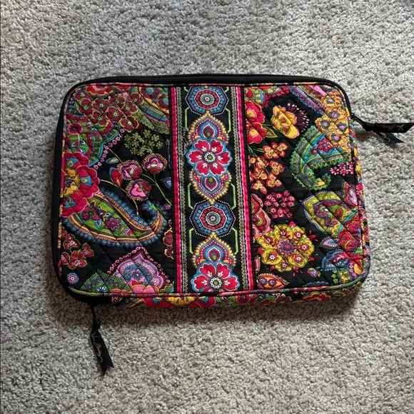 Vera Bradley Black and Pink Floral Laptop Bag - Picture 2 of 4